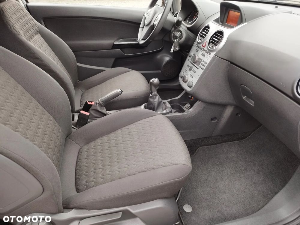 Opel Corsa - 19