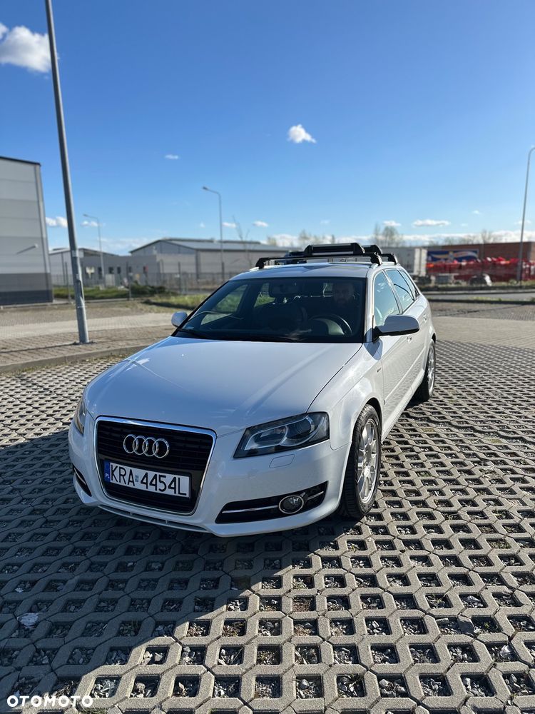 Audi A3 Sportback 2.0 TDI DPF Ambiente - 25