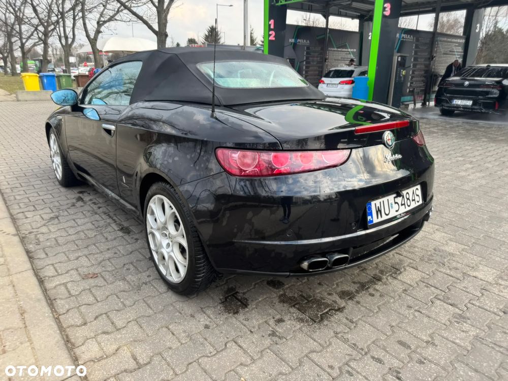 Alfa Romeo Spider 2.4 JTDM 20V DPF Exclusive - 3