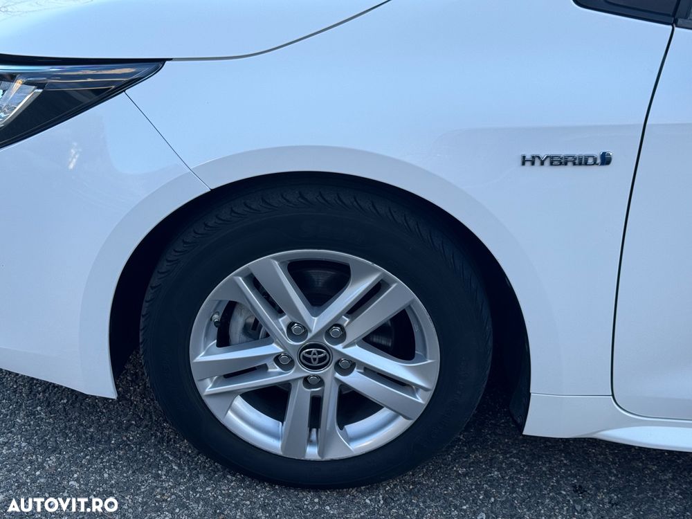 Toyota Corolla 1.8 Business Edition - 16