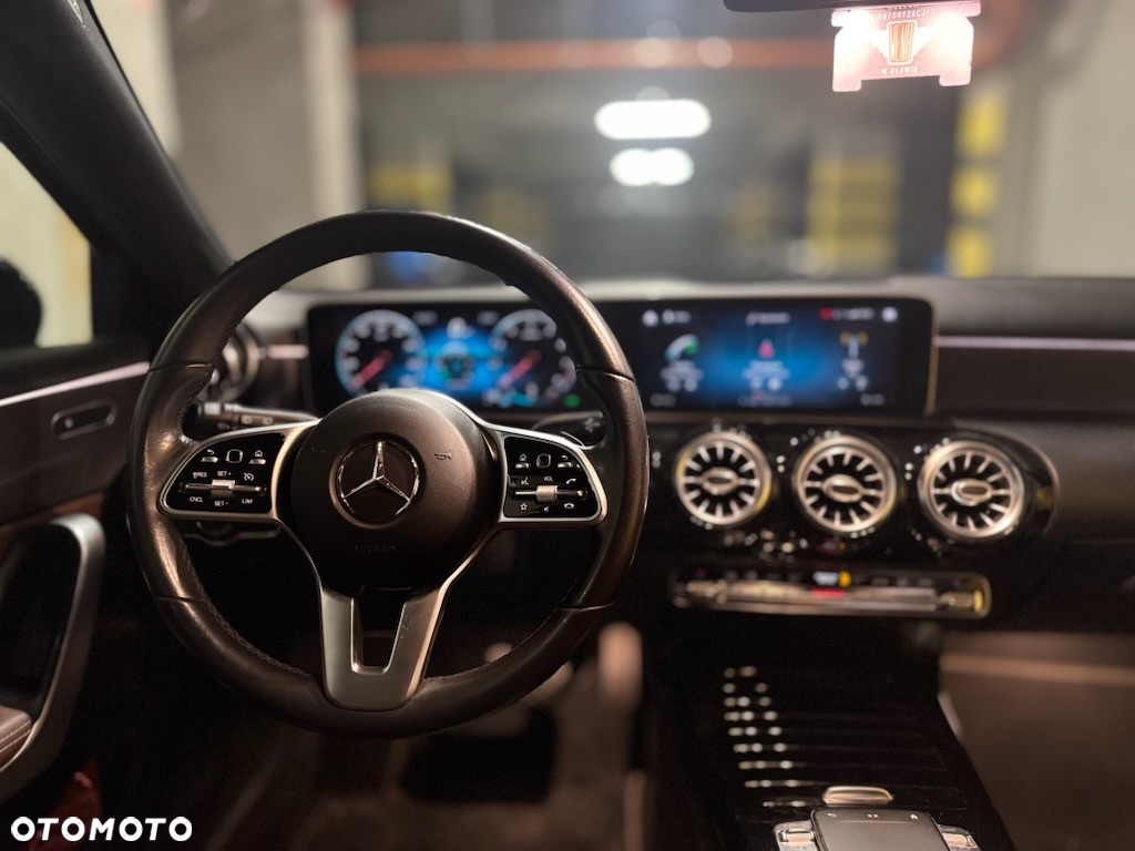 Mercedes-Benz Klasa A 200 AMG Line 7G-DCT - 5