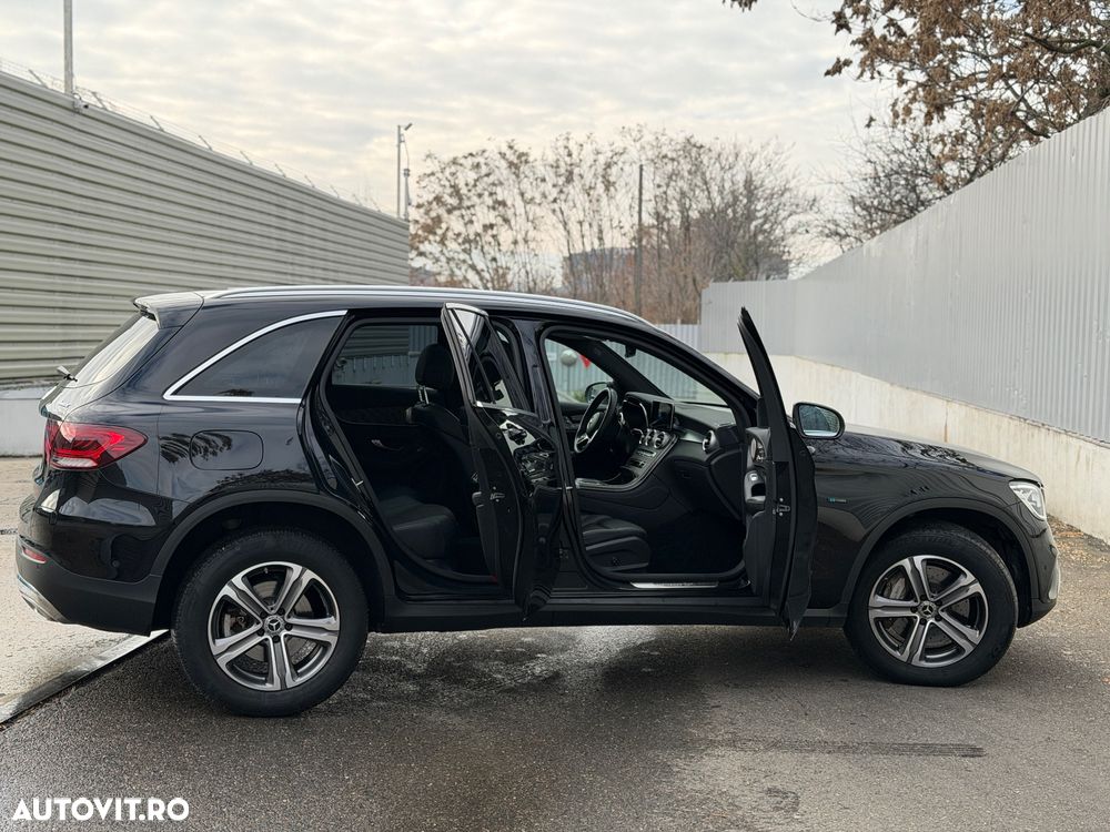 Mercedes-Benz GLC - 13