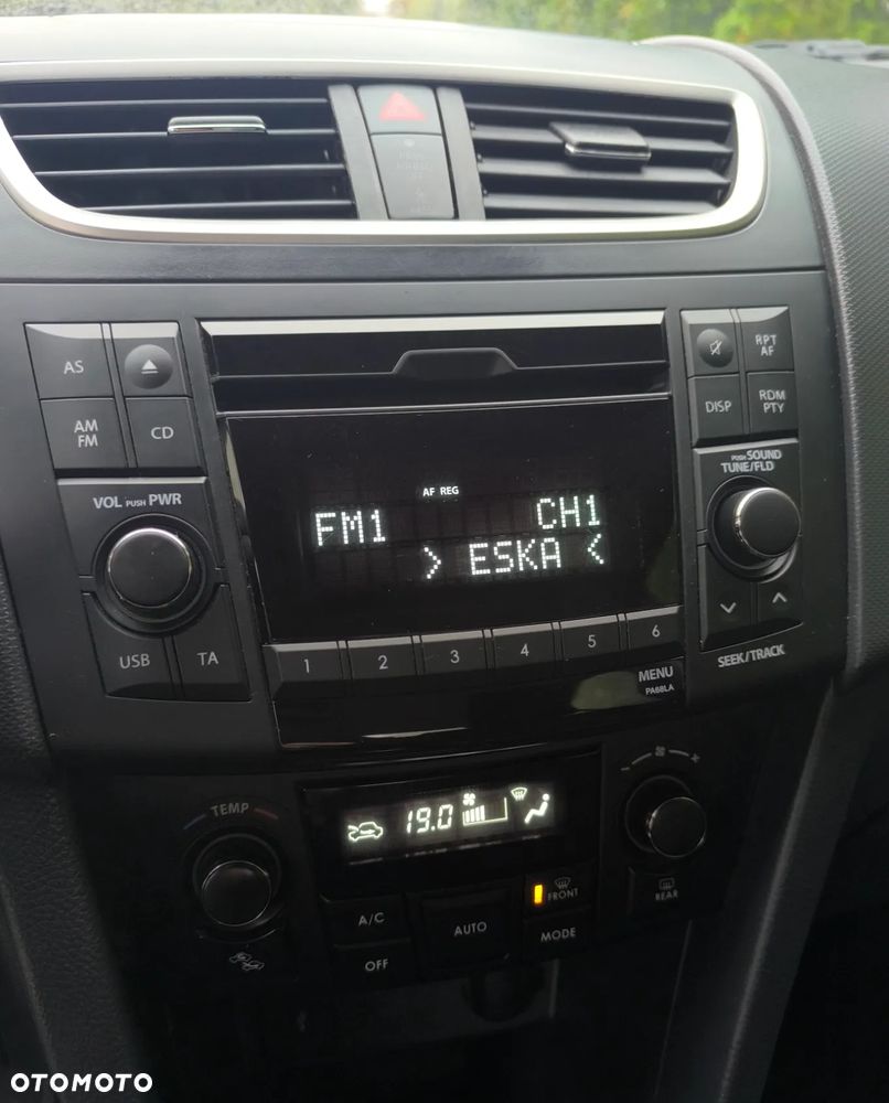 Suzuki Swift - 23