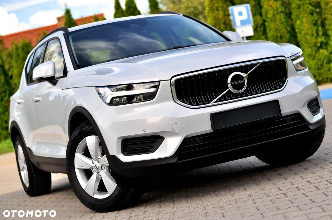 Volvo XC 40 T2 Momentum Pro - 5