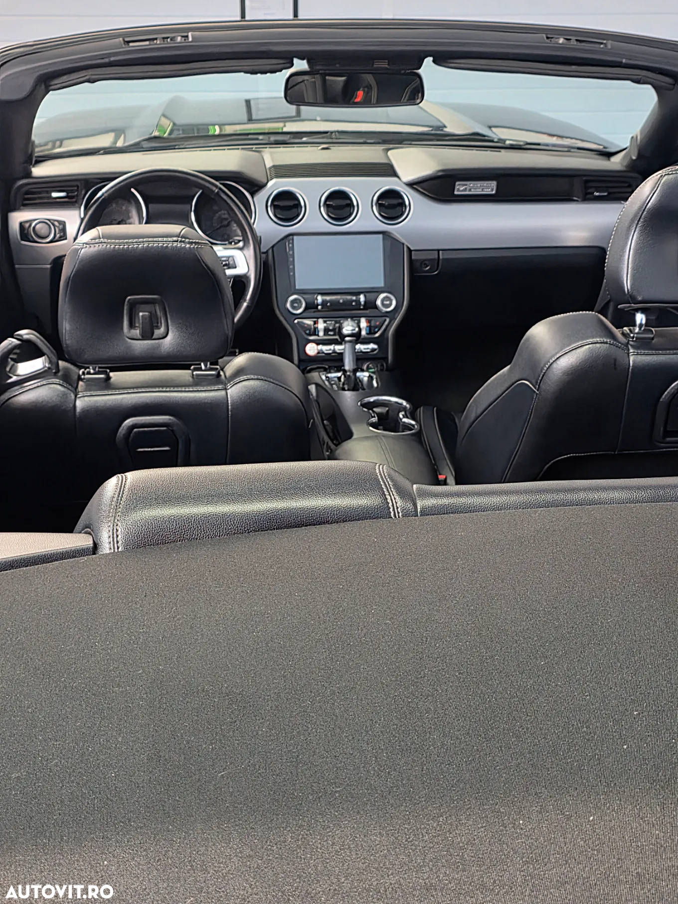Ford Mustang Cabrio 2.3 Eco Boost - 13