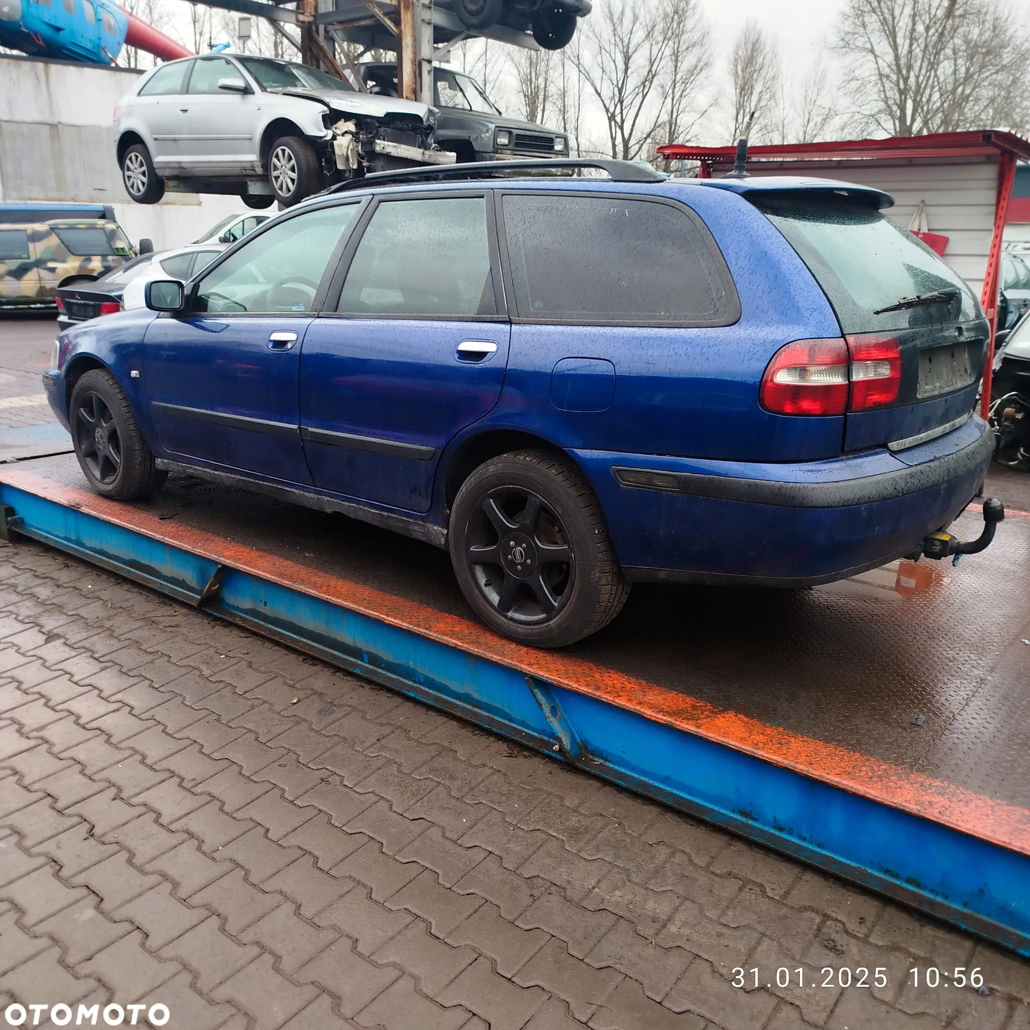 Volvo V40 na części . - 12