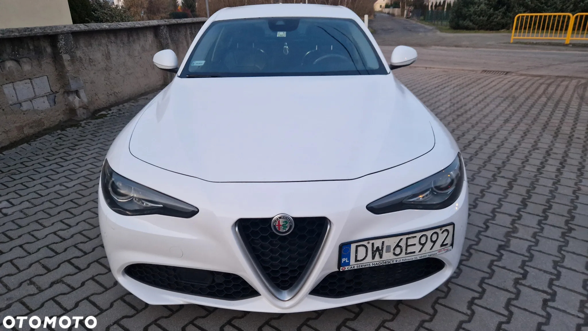 Alfa Romeo Giulia - 8