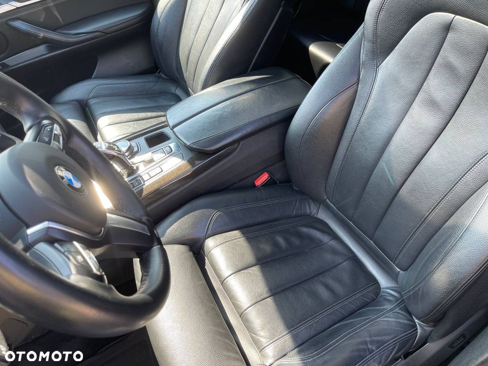 BMW X5 xDrive30d - 27