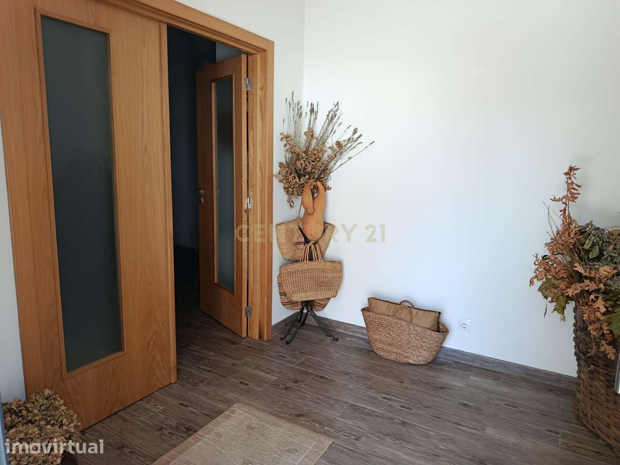 Luxuosa Moradia Renovada em Bragança, 2 Quartos e 3 WC - Grande imagem: 5/36