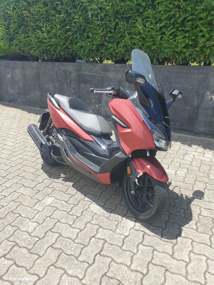 Honda Forza - 6