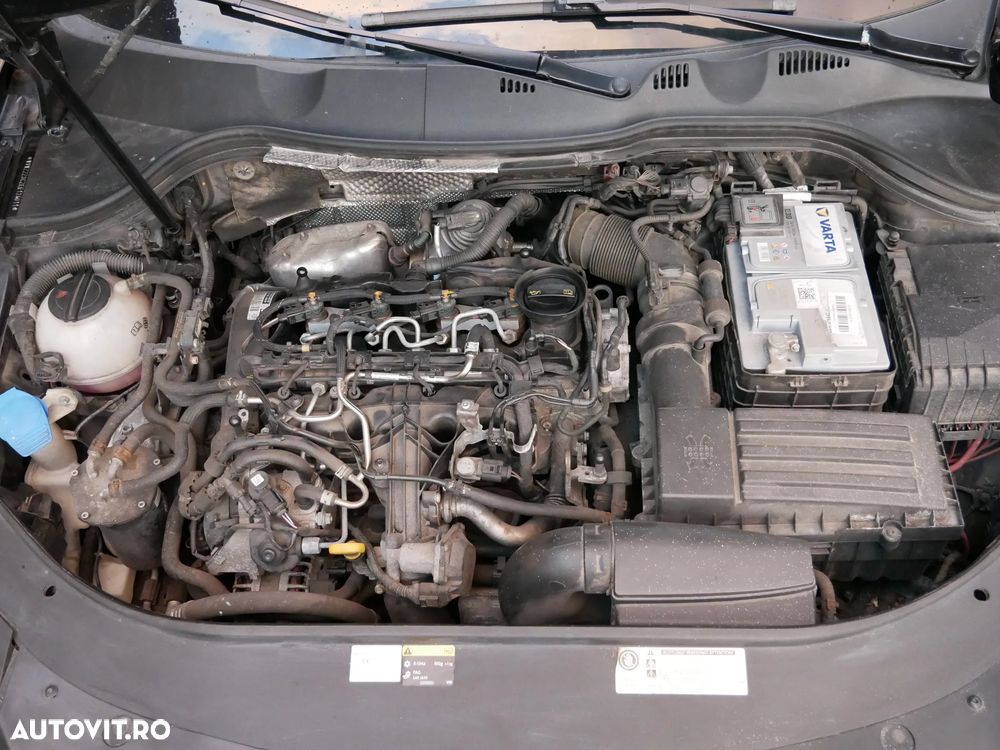 Volkswagen Passat - 29