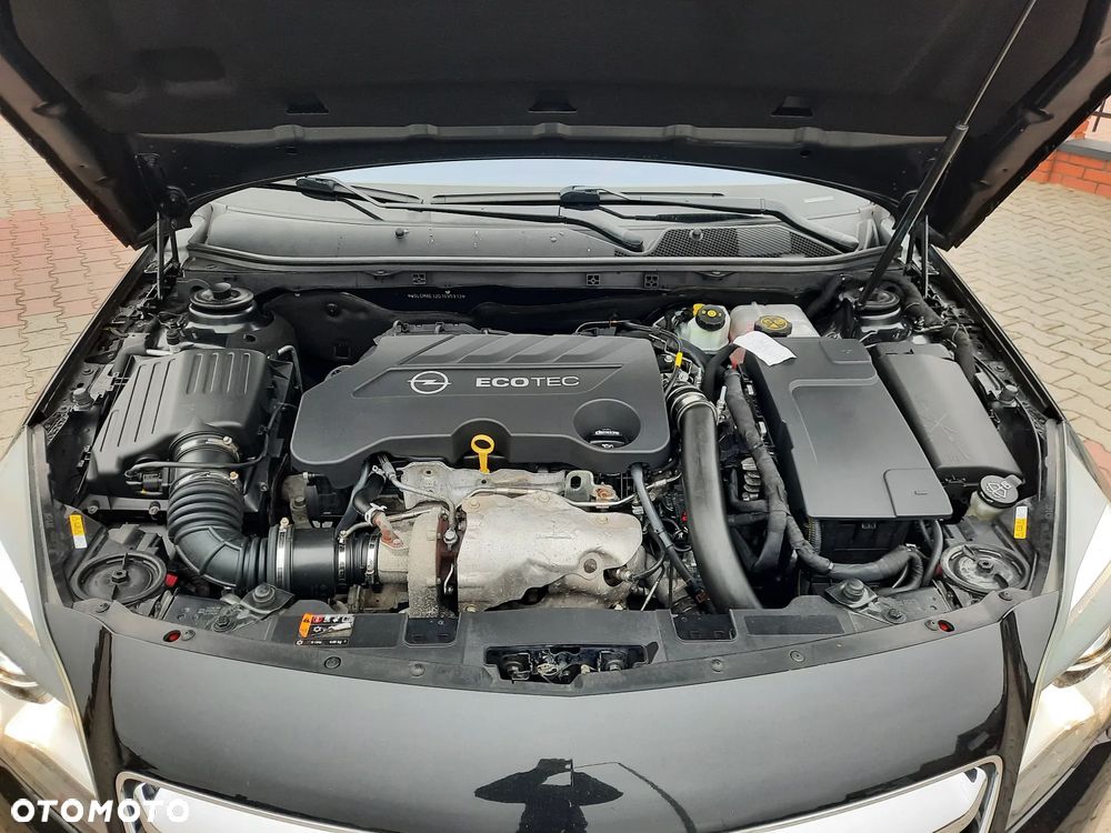 Opel Insignia - 24