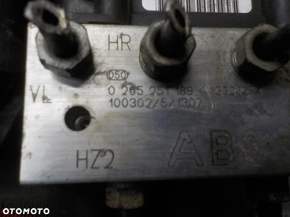 OPEL CORSA D 1.6T POMPA HAMULCOWA ABS 13321074 - 3