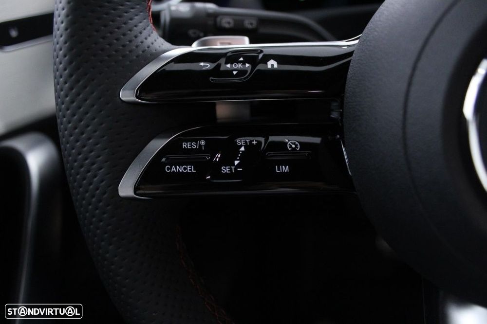 Mercedes-Benz CLA 180 d Shooting Brake AMG Line Aut. - 22