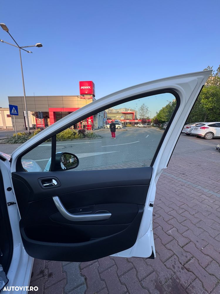 Peugeot 308 - 21