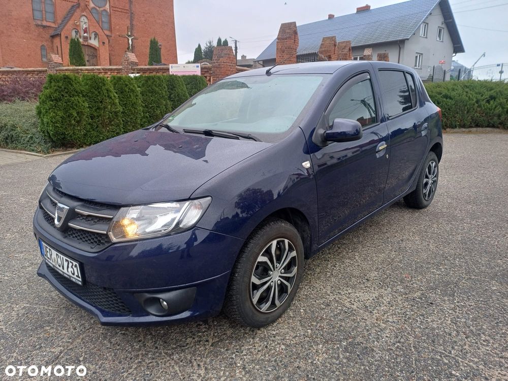 Dacia Sandero - 8