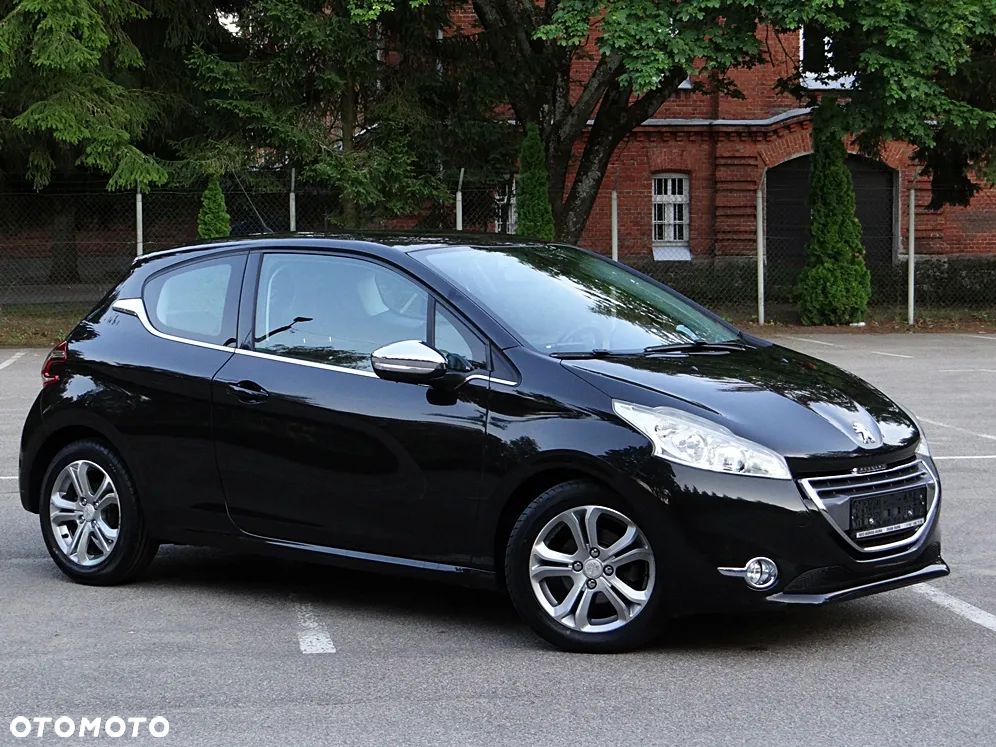 Peugeot 208 120 VTI Intuitive - 14