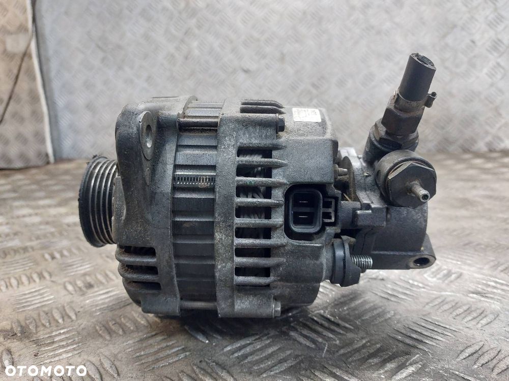 ALTERNATOR + POMPA VACUM OPEL ASTRA H 1.7 CDTI - 3