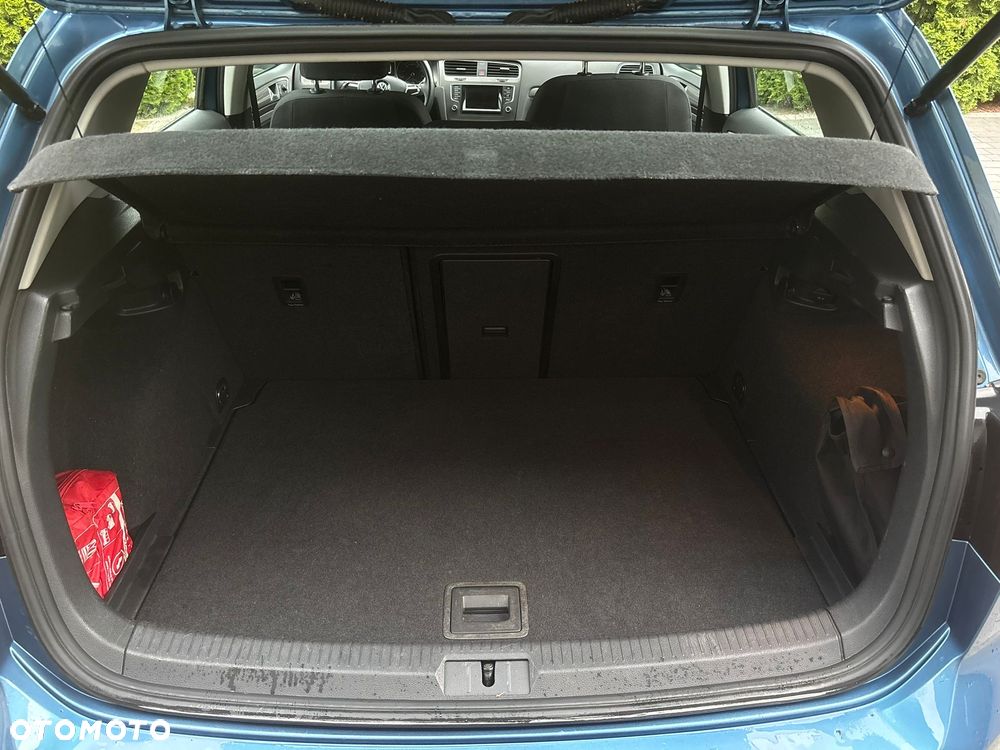 Volkswagen Golf 2.0 BlueTDI Comfortline - 37