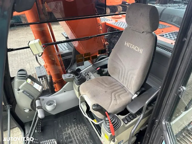Hitachi ZX250LC-5B Long Reach 17 M - 4