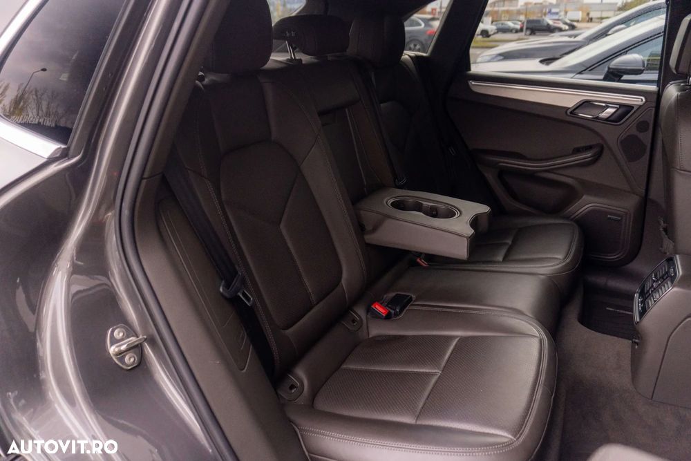 Porsche Macan 3.0 PDK S - 34