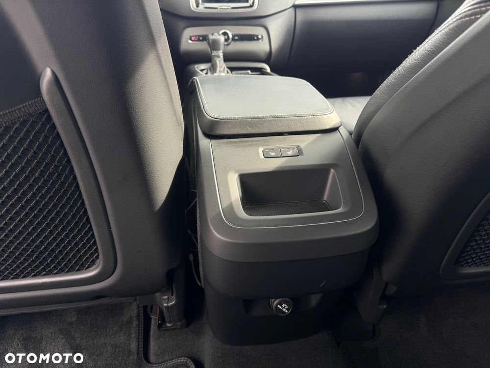 Volvo XC 90 D5 AWD Geartronic Inscription - 27