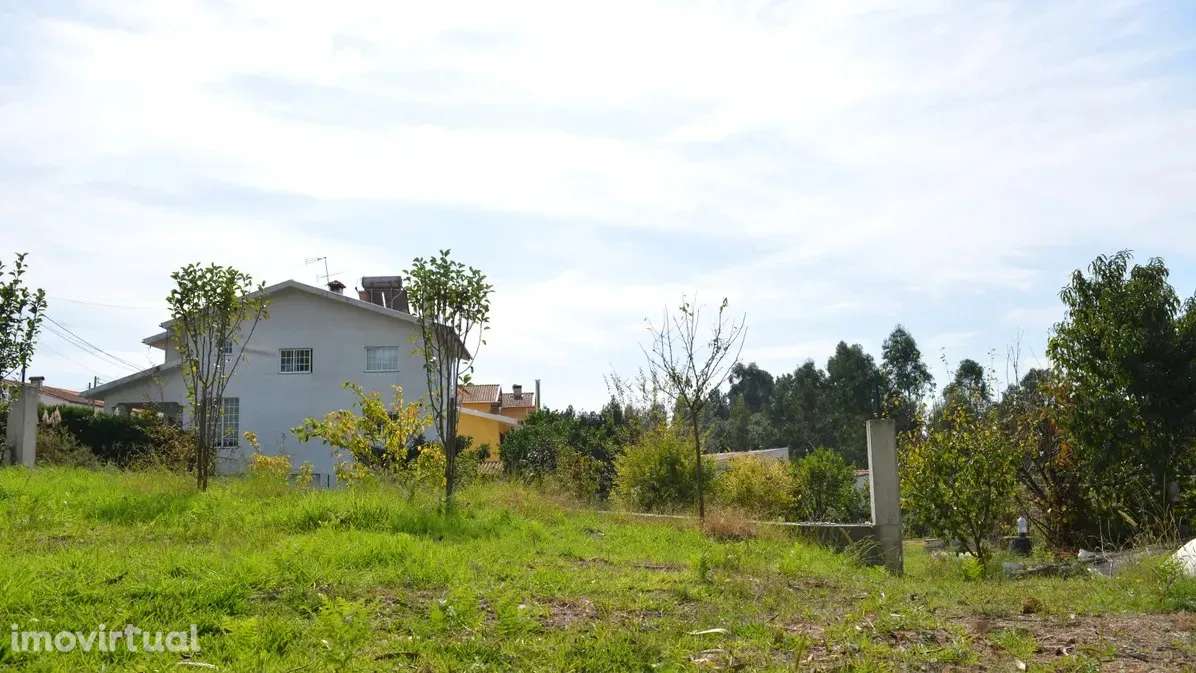 Lote p/ construção de moradia isolada - Grande imagem: 2/9