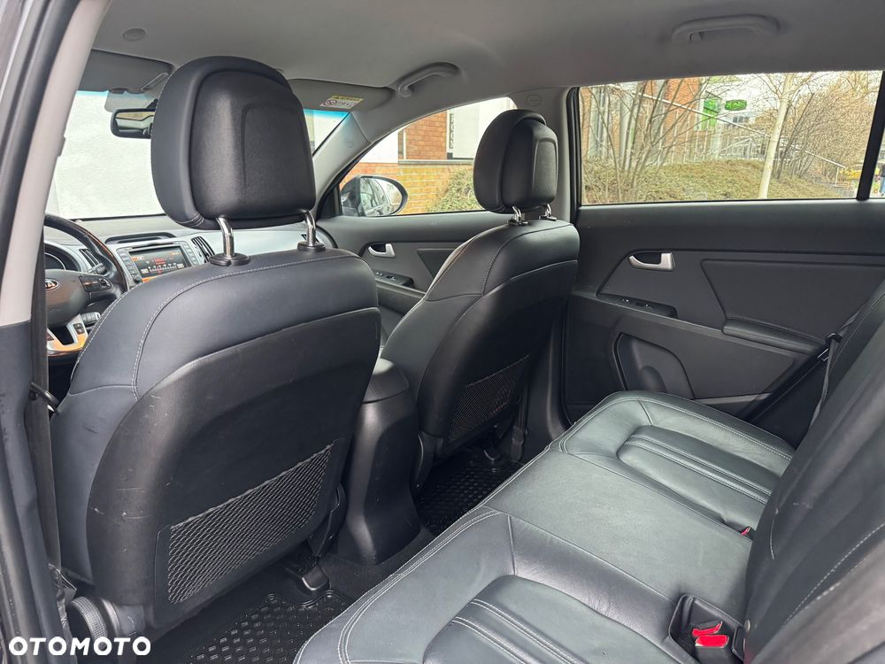 Kia Sportage 1.6 GDI 2WD Dream-Team Edition - 13