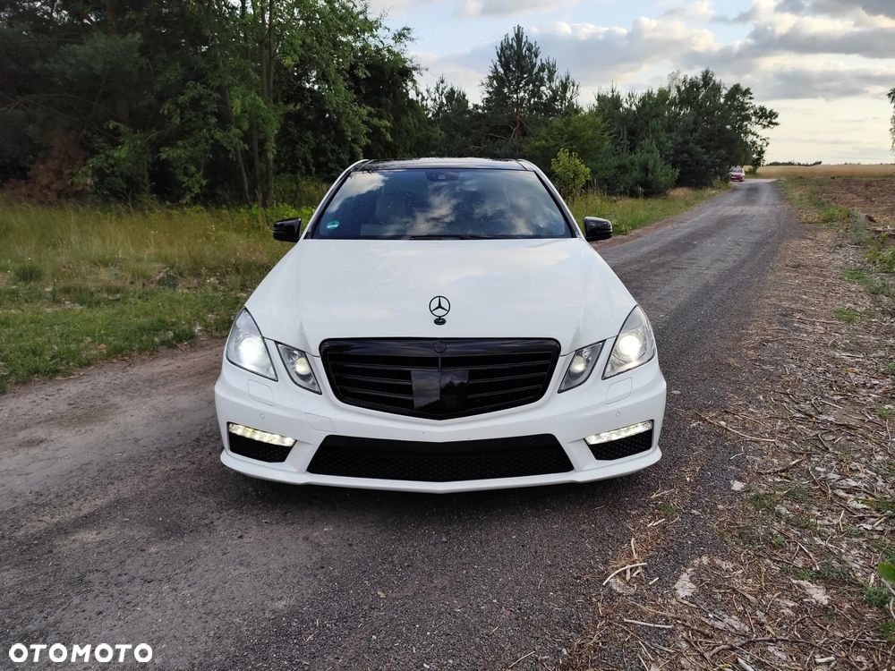 Mercedes-Benz Klasa E 500 4-Matic Avantgarde - 8