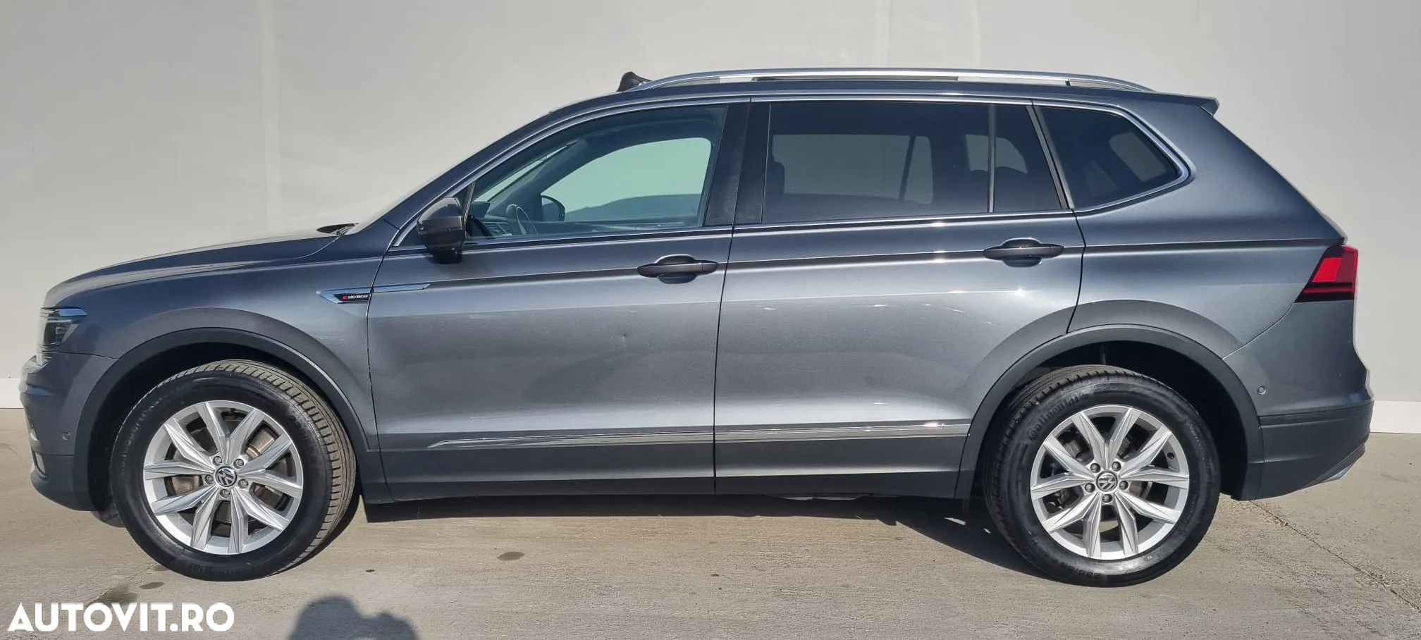 Volkswagen Tiguan 2.0 TDI 4Mot DSG Highline - 9