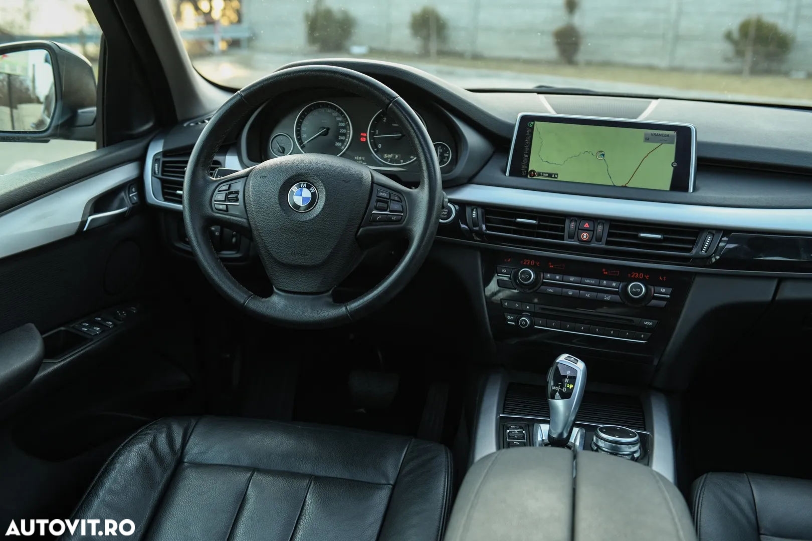 BMW X5 xDrive30d - 12