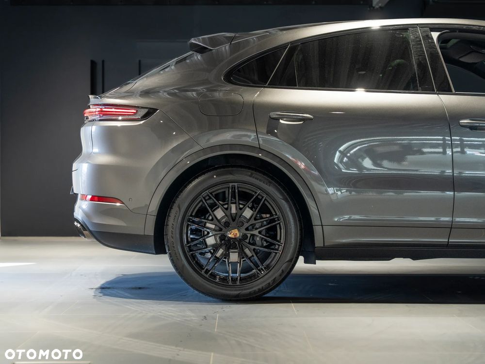 Porsche Cayenne Standard - 9