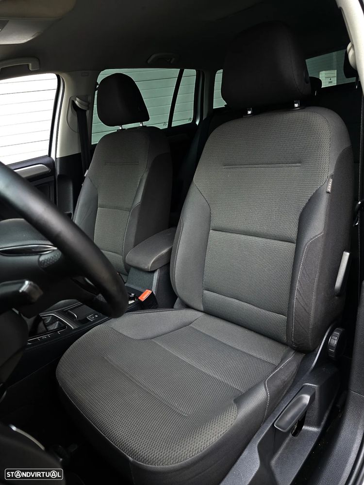 VW Golf Variant 1.6 TDi Highline - 51