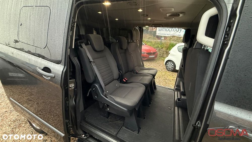 Ford Tourneo Custom - 27