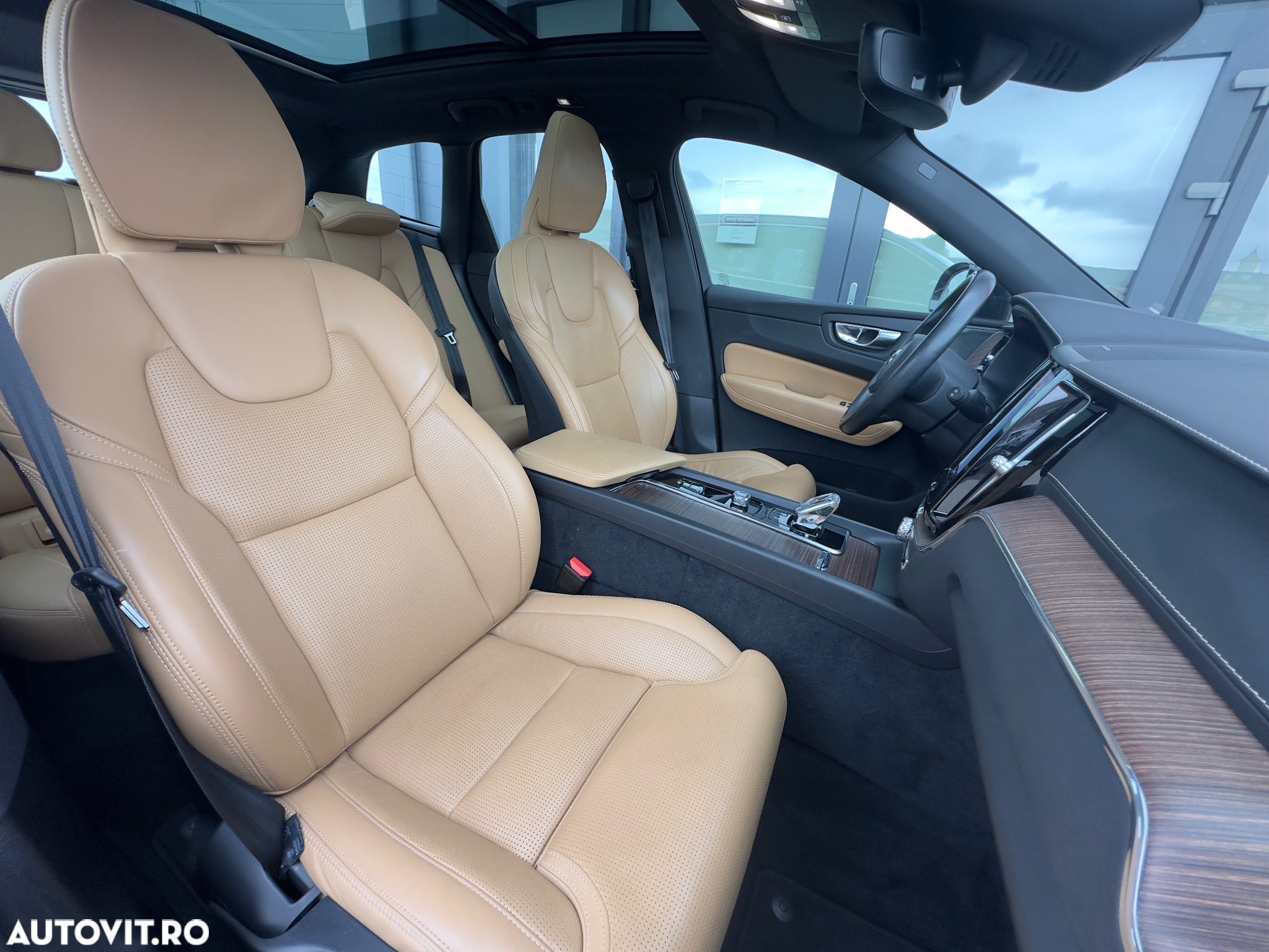 Volvo XC 60 T6 AWD Recharge Geartronic Inscription - 24