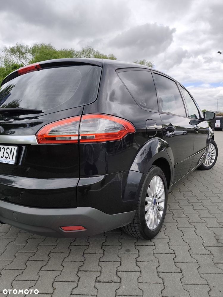 Ford S-Max 2.0 TDCi DPF Champions Edition - 11