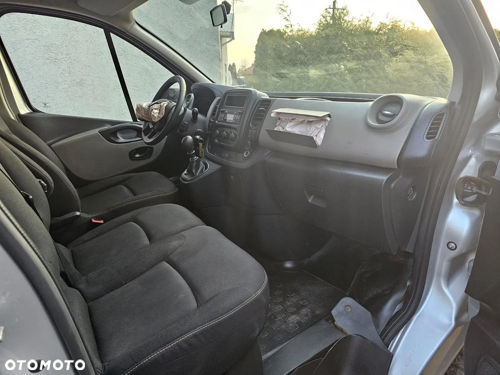 Renault Trafic - 19