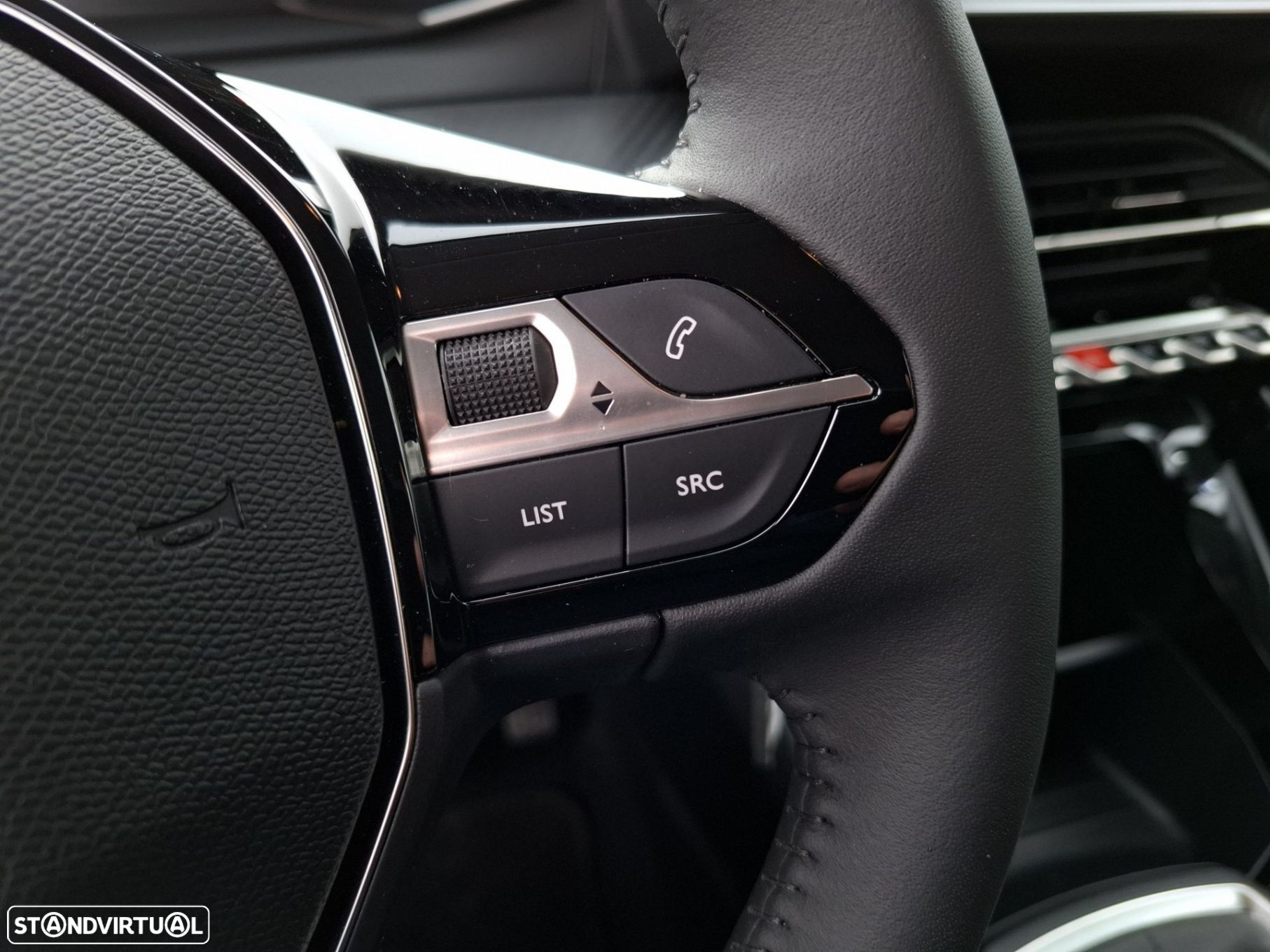 Peugeot 208 1.2 PureTech Active - 17