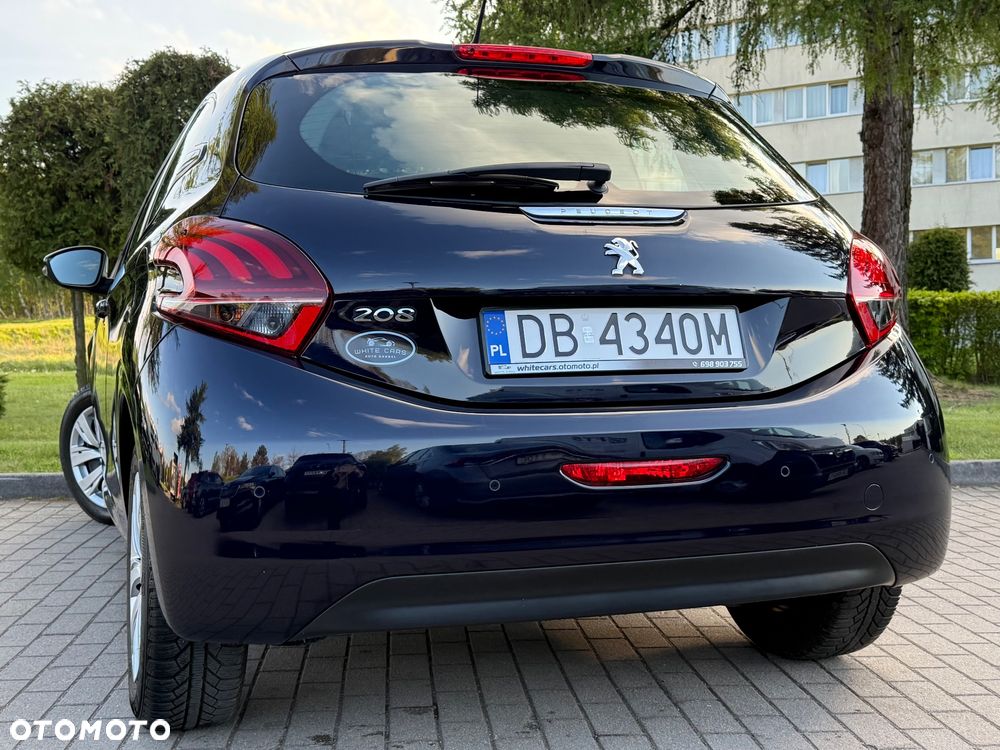 Peugeot 208 PureTech 82 Urban Move - 25