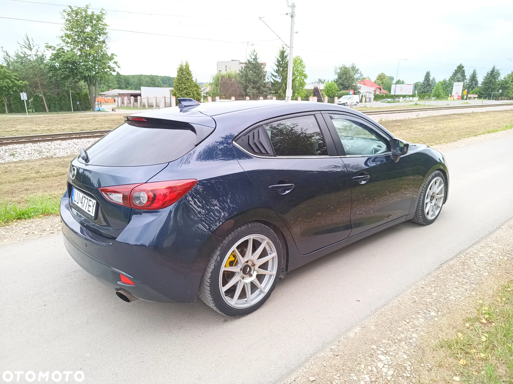 Mazda 3 - 4
