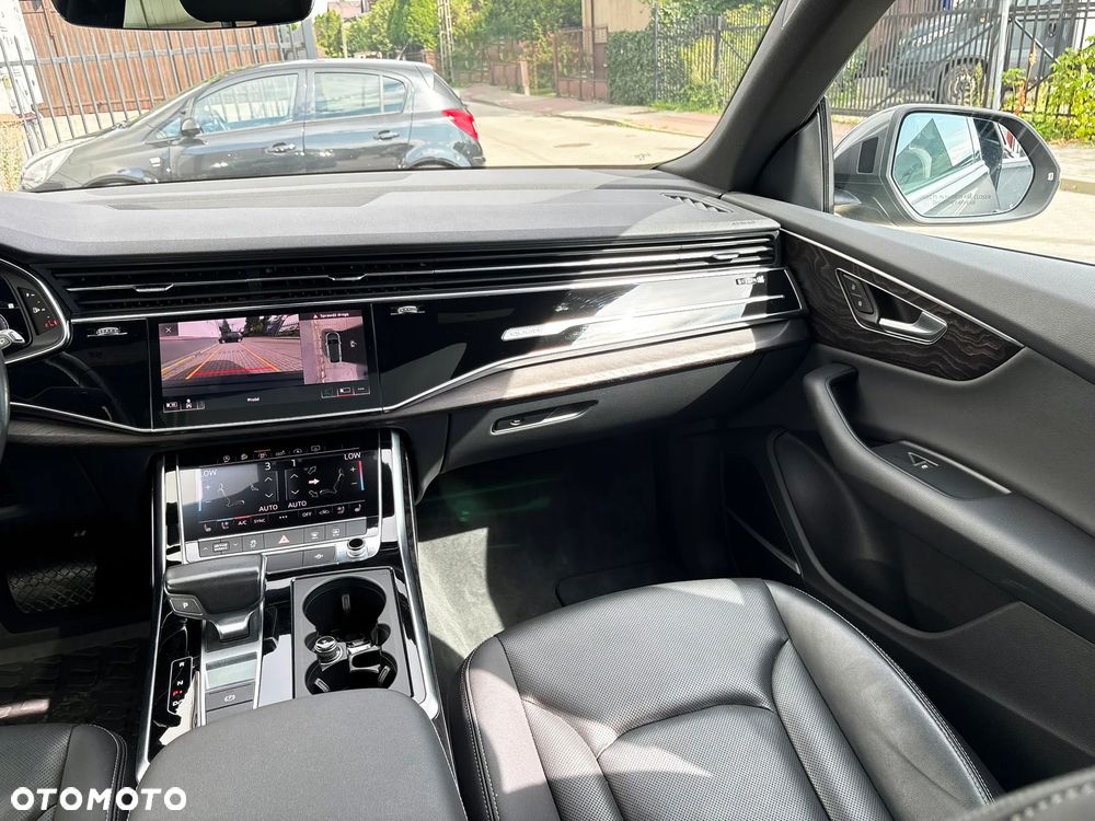 Audi Q8 - 17