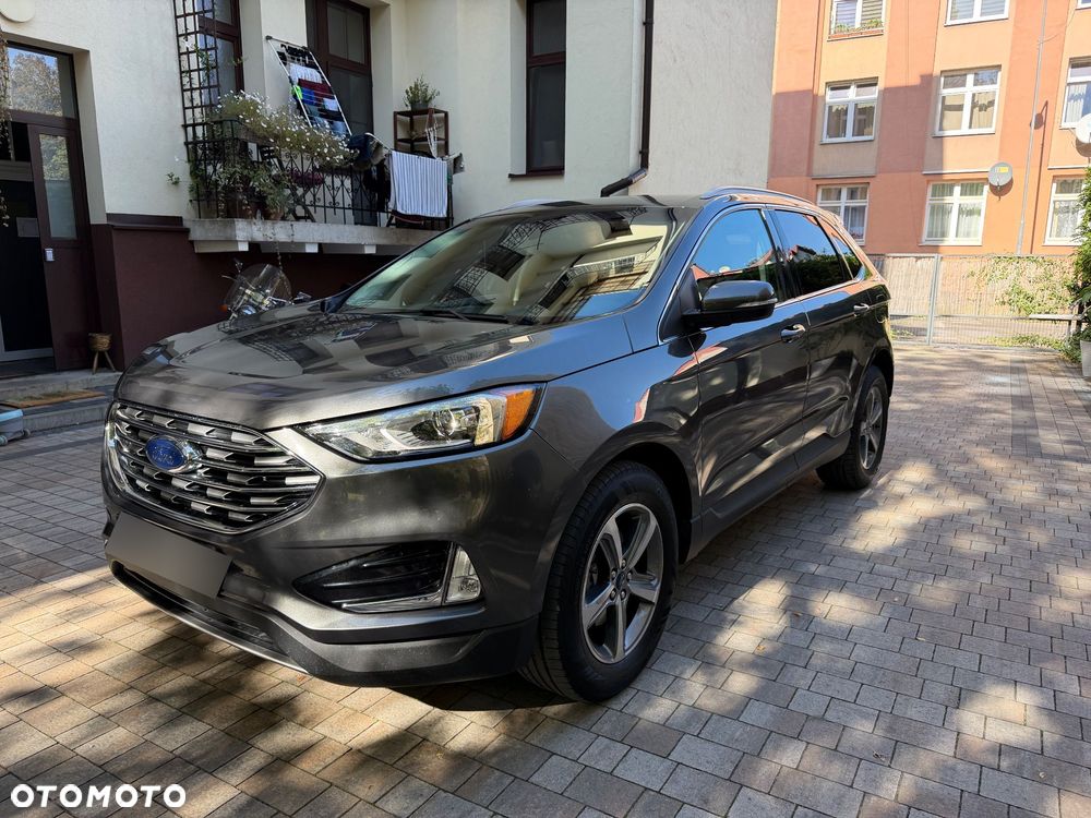 Ford Edge - 1