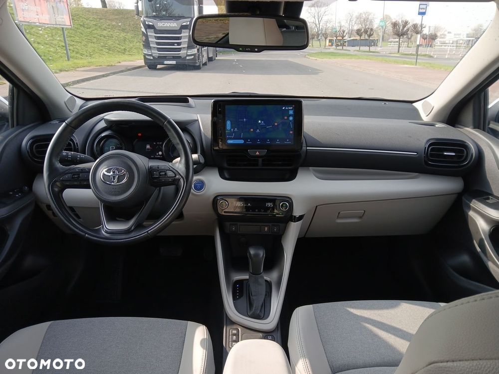 Toyota Yaris - 23