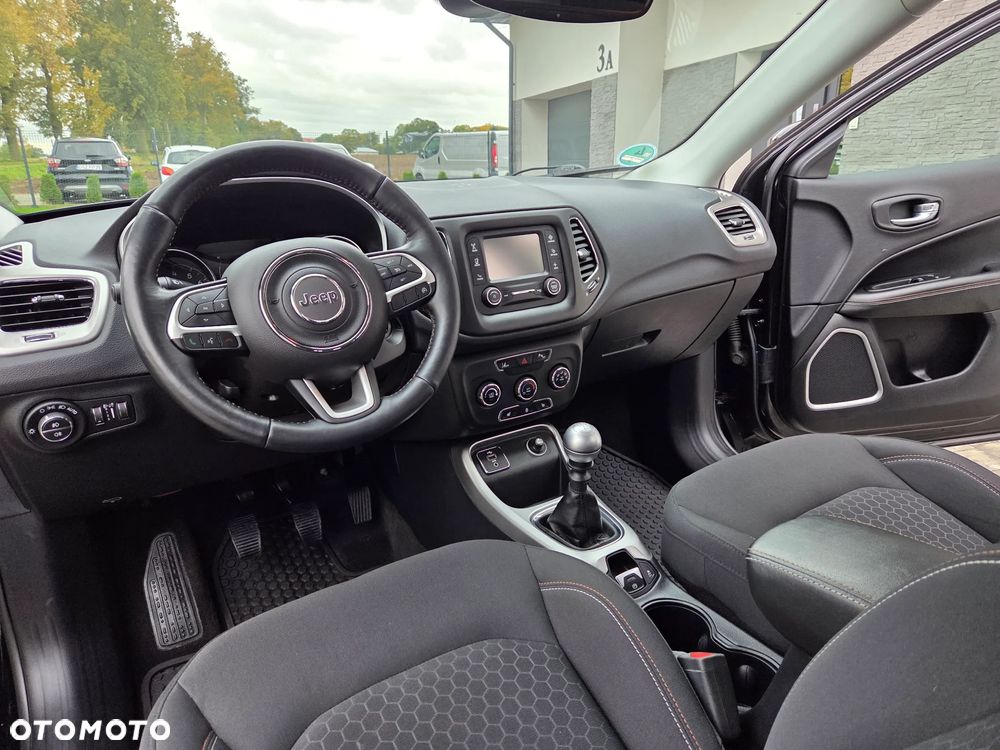 Jeep Compass 1.4 MultiAir Longitude - 20