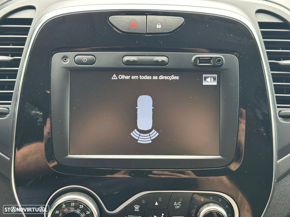 Renault Captur 1.5 dCi - 11
