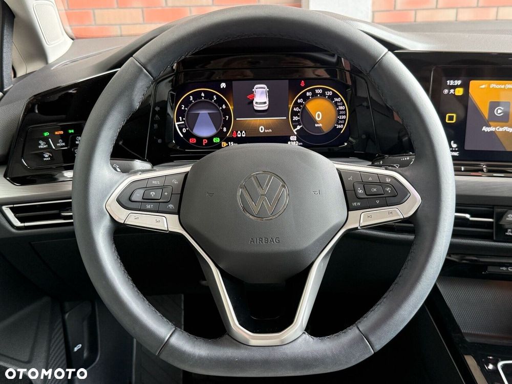 Volkswagen Golf 1.5 eTSI EVO Style DSG - 19