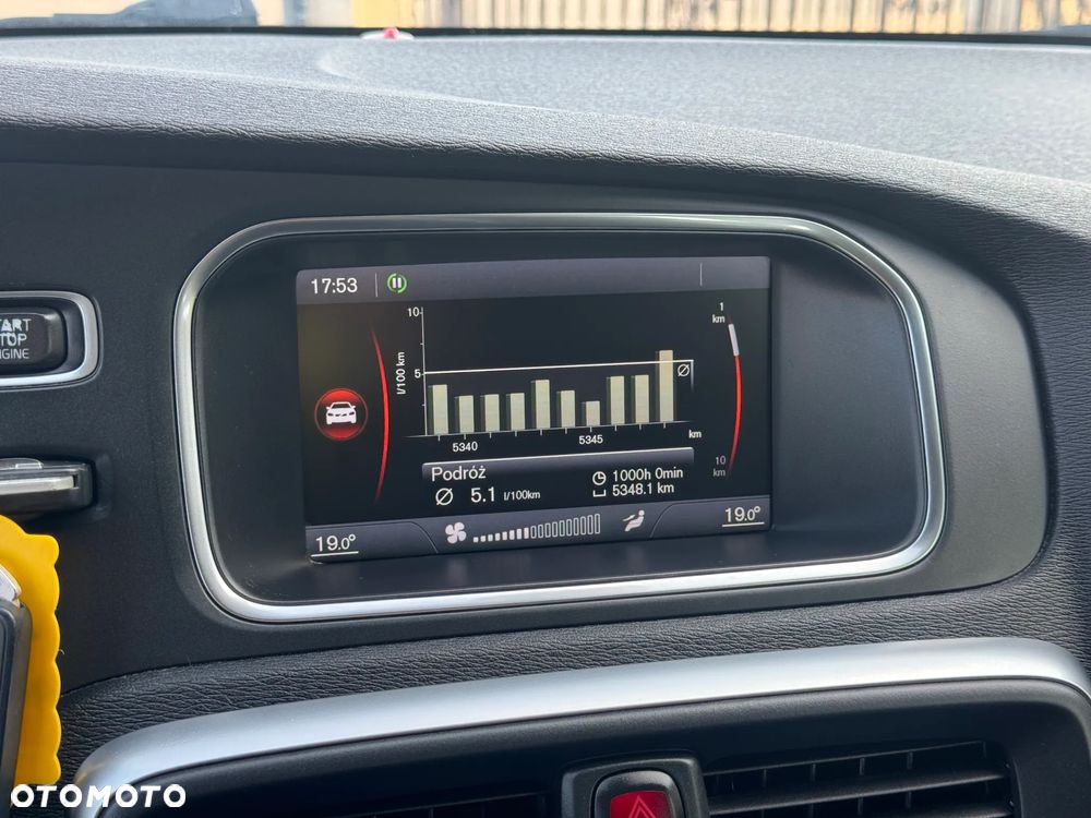 Volvo V40 D2 Momentum - 15