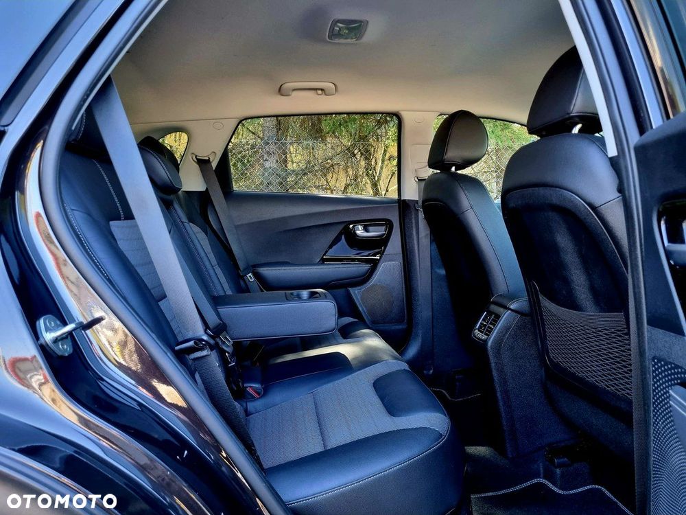 Kia Niro - 12