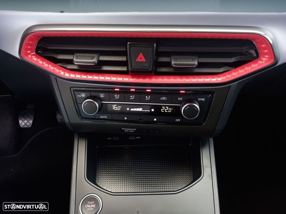 SEAT Ibiza 1.0 TSI FR — fotografia 4