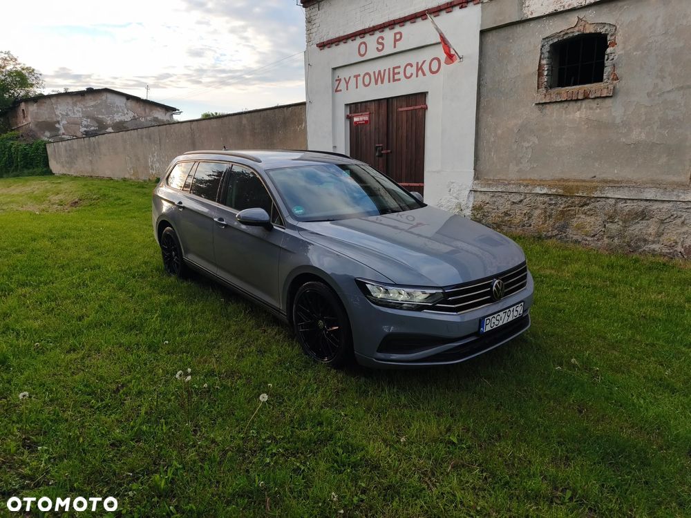 Volkswagen Passat 2.0 TDI EVO Elegance DSG - 9